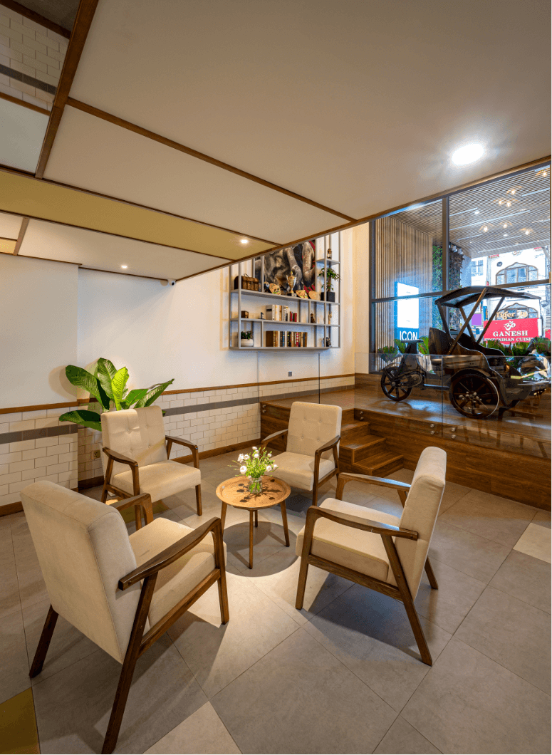 IconSphere Hotel Lobby